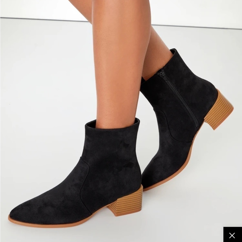 Nwb Lulus Oakleigh Black Faux Suede Pointed-Toe Ankle Boots